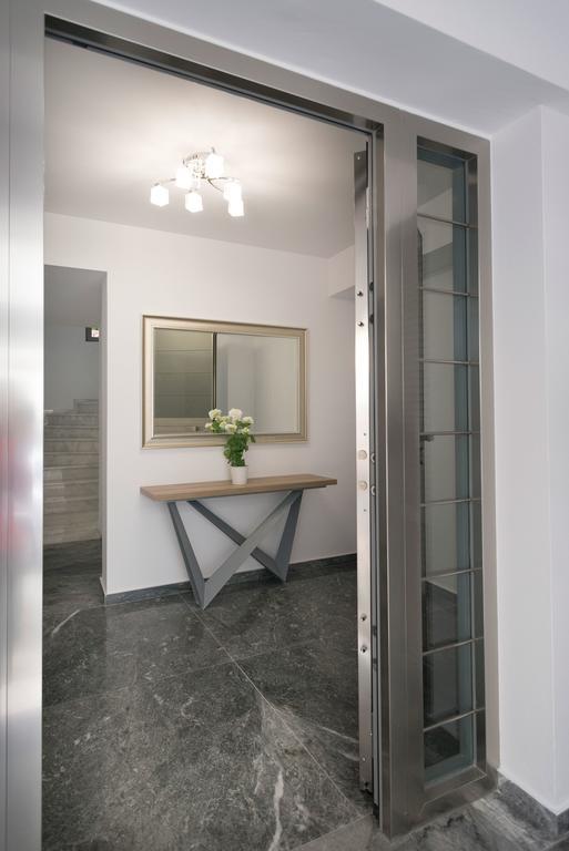 Petal Apartments เอเธนส์ ภายนอก รูปภาพ