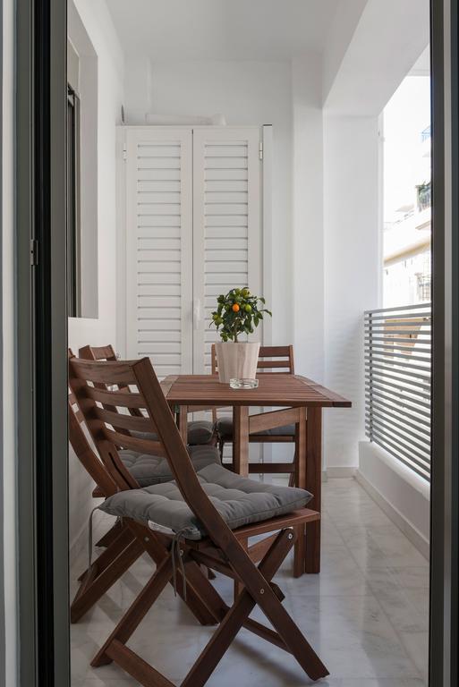 Petal Apartments เอเธนส์ ภายนอก รูปภาพ